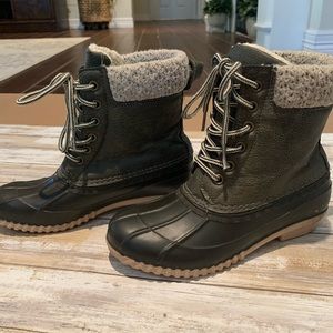 magellan outdoors women's mid sweater duck boots